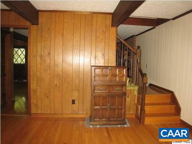 559 GLASS HOLLOW RD, AFTON, Virginia 22920, 3 Bedrooms Bedrooms, ,3 BathroomsBathrooms,Residential,For sale,559 GLASS HOLLOW RD,656203 MLS # 656203