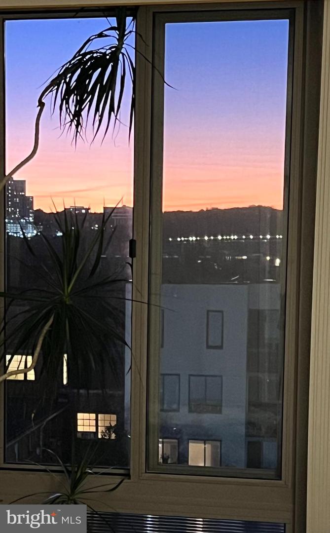 950 25TH ST NW #721N, WASHINGTON, District Of Columbia 20037, 1 Bedroom Bedrooms, 3 Rooms Rooms,1 BathroomBathrooms,Residential,For sale,950 25TH ST NW #721N,DCDC2156050 MLS # DCDC2156050
