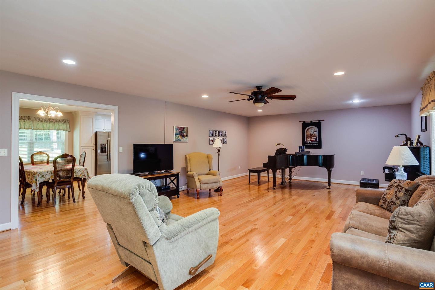 202 SMITH DR, FARMVILLE, Virginia 23901, 3 Bedrooms Bedrooms, ,2 BathroomsBathrooms,Residential,For sale,202 SMITH DR,656168 MLS # 656168