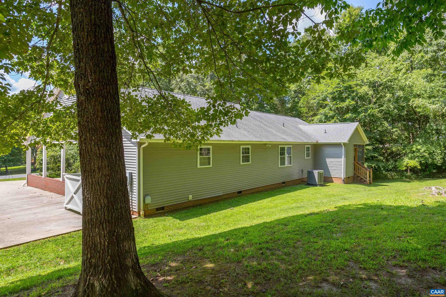 202 SMITH DR, FARMVILLE, Virginia 23901, 3 Bedrooms Bedrooms, ,2 BathroomsBathrooms,Residential,For sale,202 SMITH DR,656168 MLS # 656168