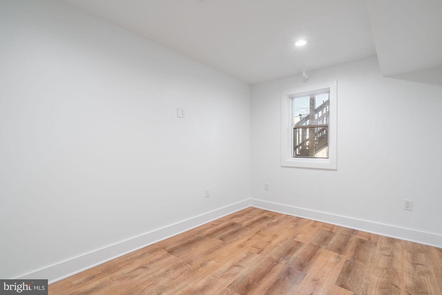 36 CHANNING ST NW #A, WASHINGTON, District Of Columbia 20001, 3 Bedrooms Bedrooms, 5 Rooms Rooms,2 BathroomsBathrooms,Residential,For sale,36 CHANNING ST NW #A,DCDC2132320 MLS # DCDC2132320
