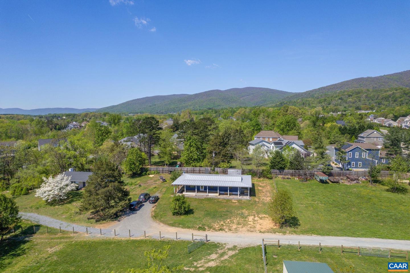 1162 & 1172 QUICK LN, CROZET, Virginia 22932, 8 Bedrooms Bedrooms, ,6 BathroomsBathrooms,Residential,For sale,1162 & 1172 QUICK LN,652171 MLS # 652171