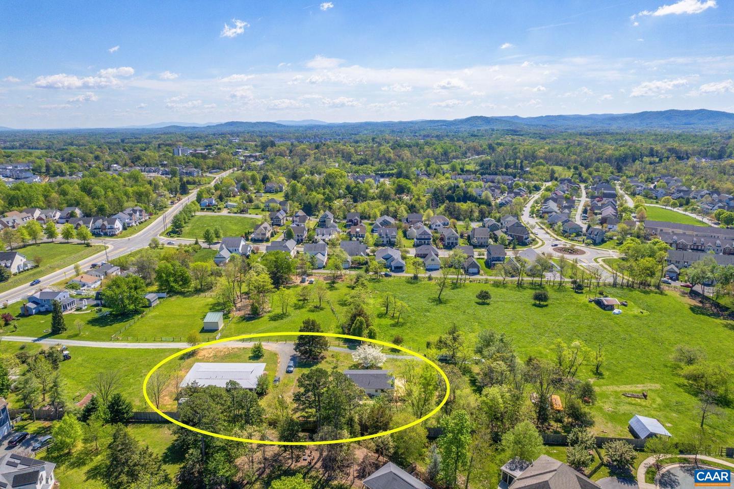 1162 & 1172 QUICK LN, CROZET, Virginia 22932, 8 Bedrooms Bedrooms, ,6 BathroomsBathrooms,Residential,For sale,1162 & 1172 QUICK LN,652171 MLS # 652171