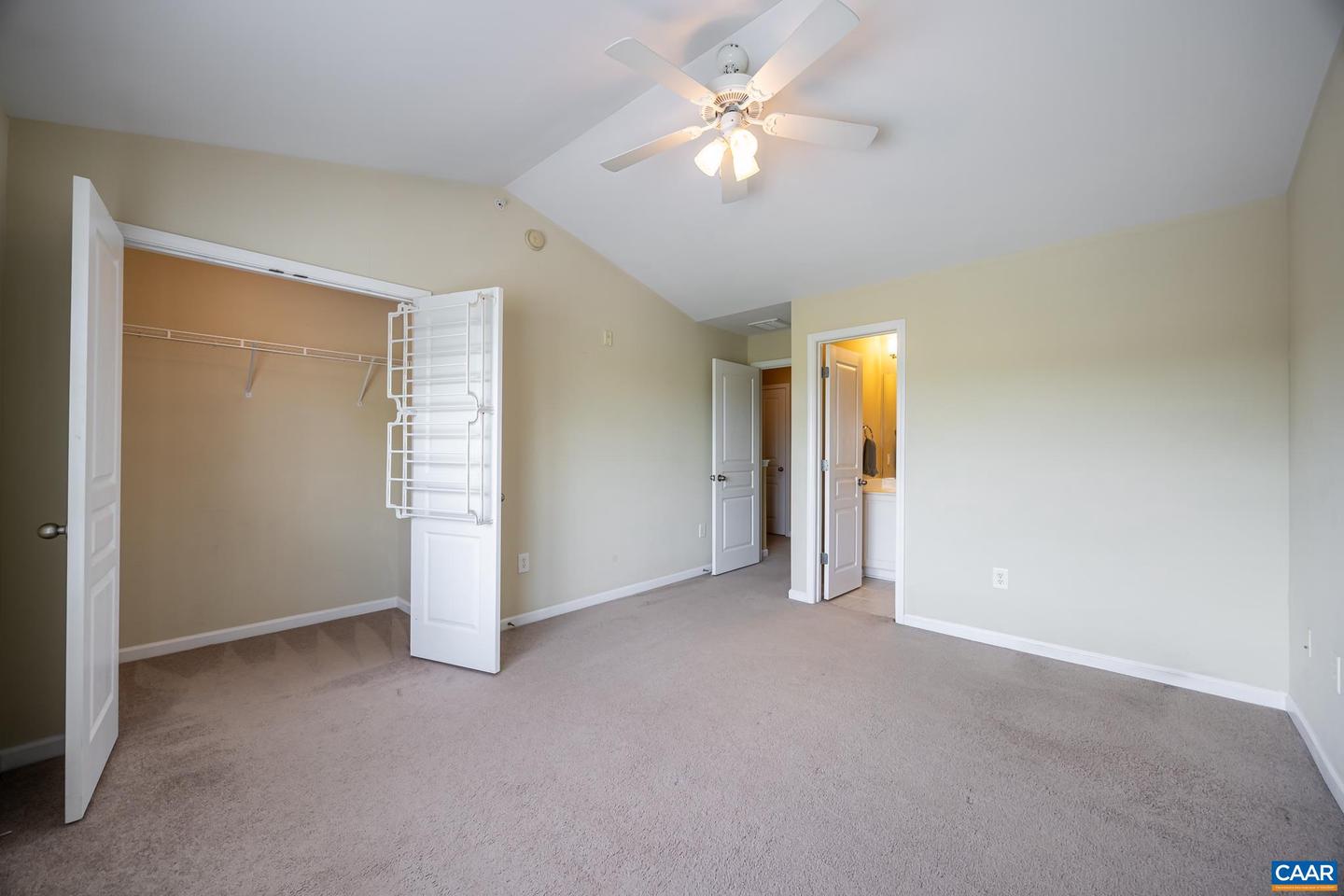 1855 CANDLEWOOD CT #204, CHARLOTTESVILLE, Virginia 22903, 2 Bedrooms Bedrooms, ,2 BathroomsBathrooms,Residential,For sale,1855 CANDLEWOOD CT #204,656033 MLS # 656033