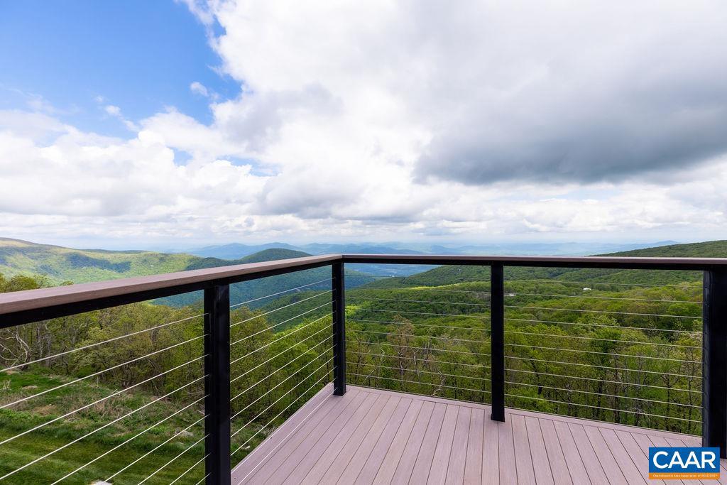 1466 LEDGES CONDOS #1466, WINTERGREEN, Virginia 22967, 3 Bedrooms Bedrooms, ,2 BathroomsBathrooms,Residential,For sale,1466 LEDGES CONDOS #1466,656321 MLS # 656321