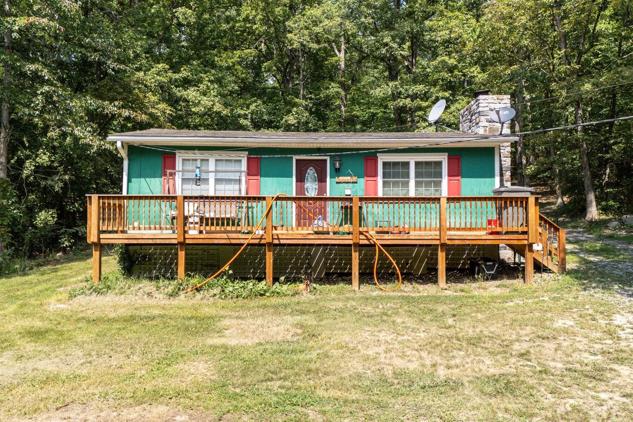 6571 S PAGE VALLEY RD, LURAY, Virginia 22835, 2 Bedrooms Bedrooms, ,1 BathroomBathrooms,Residential,6571 S PAGE VALLEY RD,656325 MLS # 656325