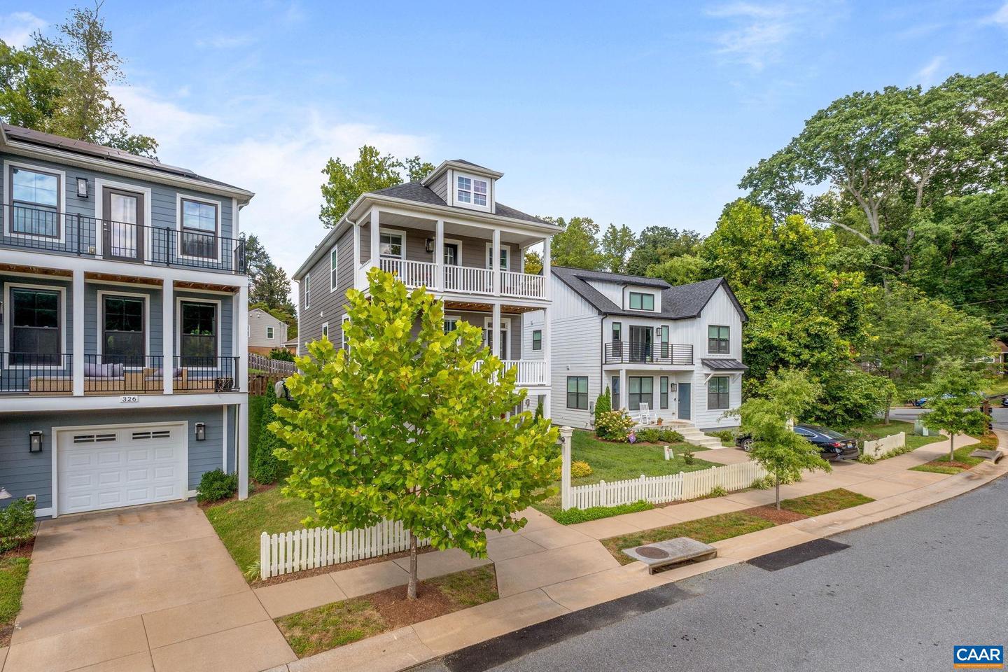 328 HUNTLEY AVE, CHARLOTTESVILLE, Virginia 22902, 3 Bedrooms Bedrooms, ,2 BathroomsBathrooms,Residential,For sale,328 HUNTLEY AVE,656341 MLS # 656341