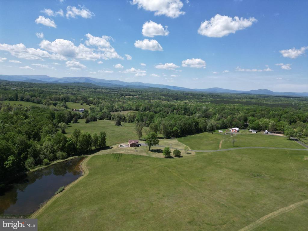 63 ROLLINS FORD RD, AMISSVILLE, Virginia 20106, 4 Bedrooms Bedrooms, ,2 BathroomsBathrooms,Residential,63 ROLLINS FORD RD,VARP2001528 MLS # VARP2001528