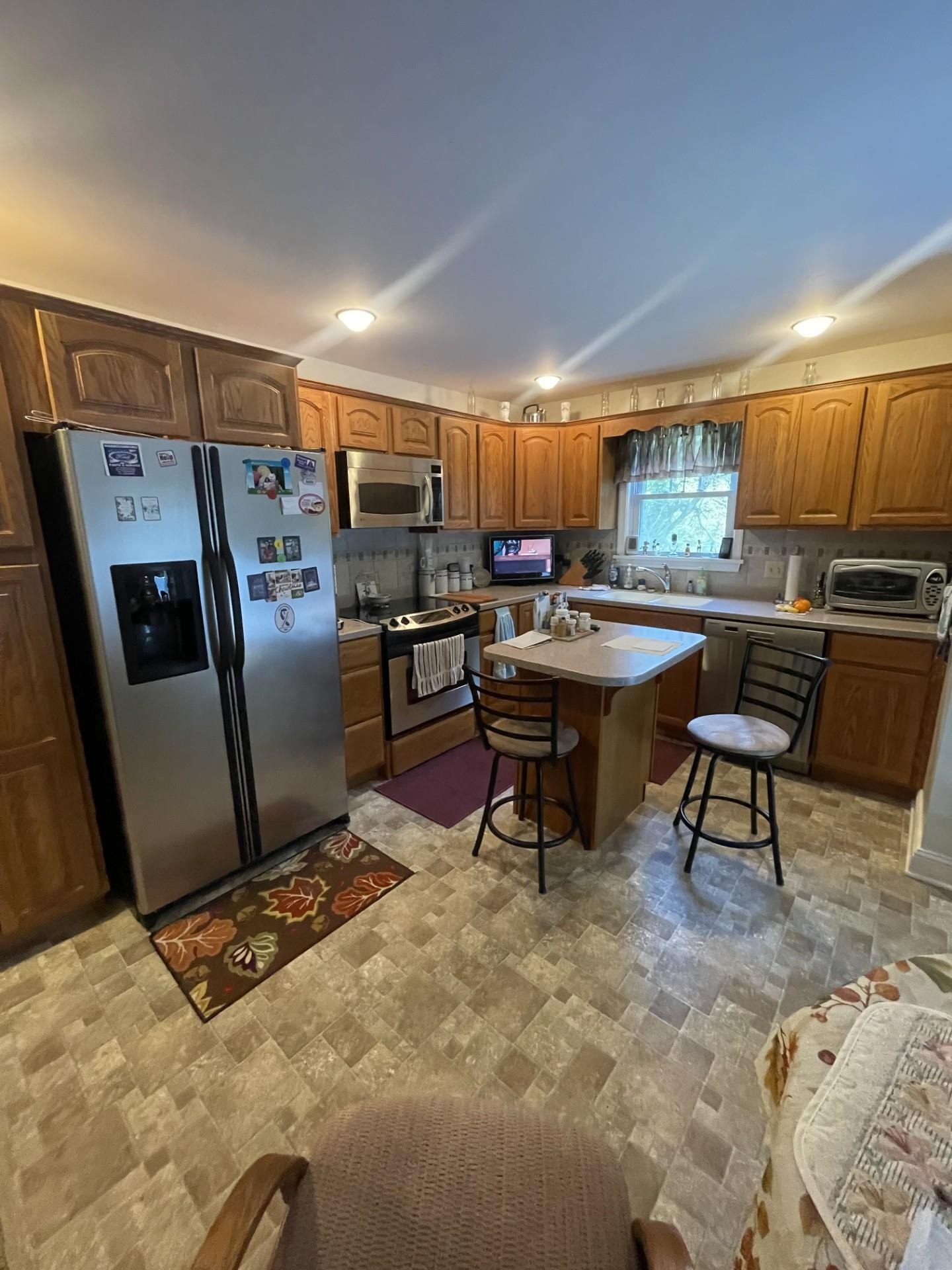 95 PEERY HOLLOW RD, HOT SPRINGS, Virginia 24445, 3 Bedrooms Bedrooms, ,2 BathroomsBathrooms,Residential,95 PEERY HOLLOW RD,656372 MLS # 656372