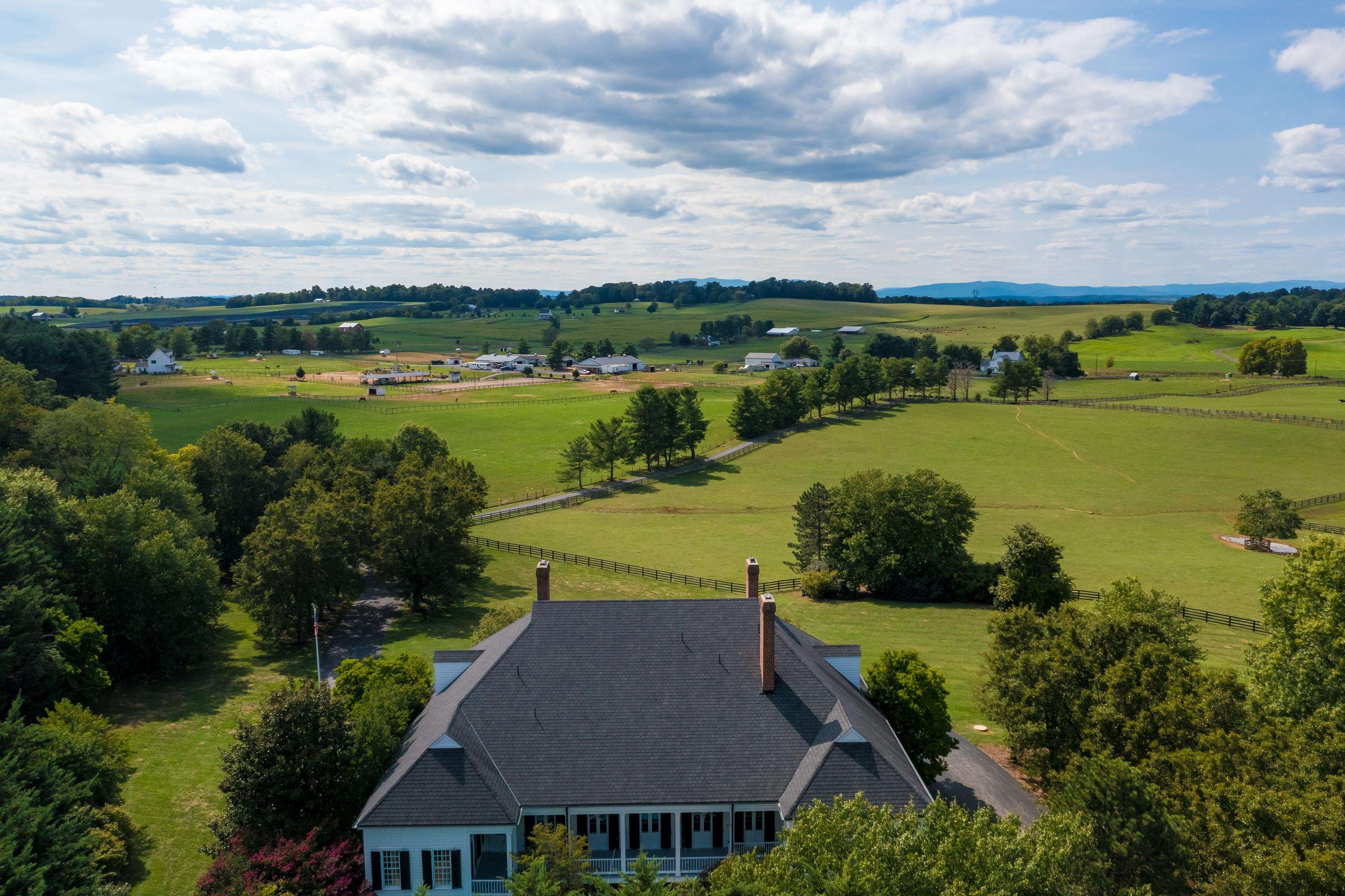 995 OLD WHITE BRIDGE RD, WAYNESBORO, Virginia 22980, 5 Bedrooms Bedrooms, ,4 BathroomsBathrooms,Residential,Willow Pond Farm,995 OLD WHITE BRIDGE RD,656380 MLS # 656380