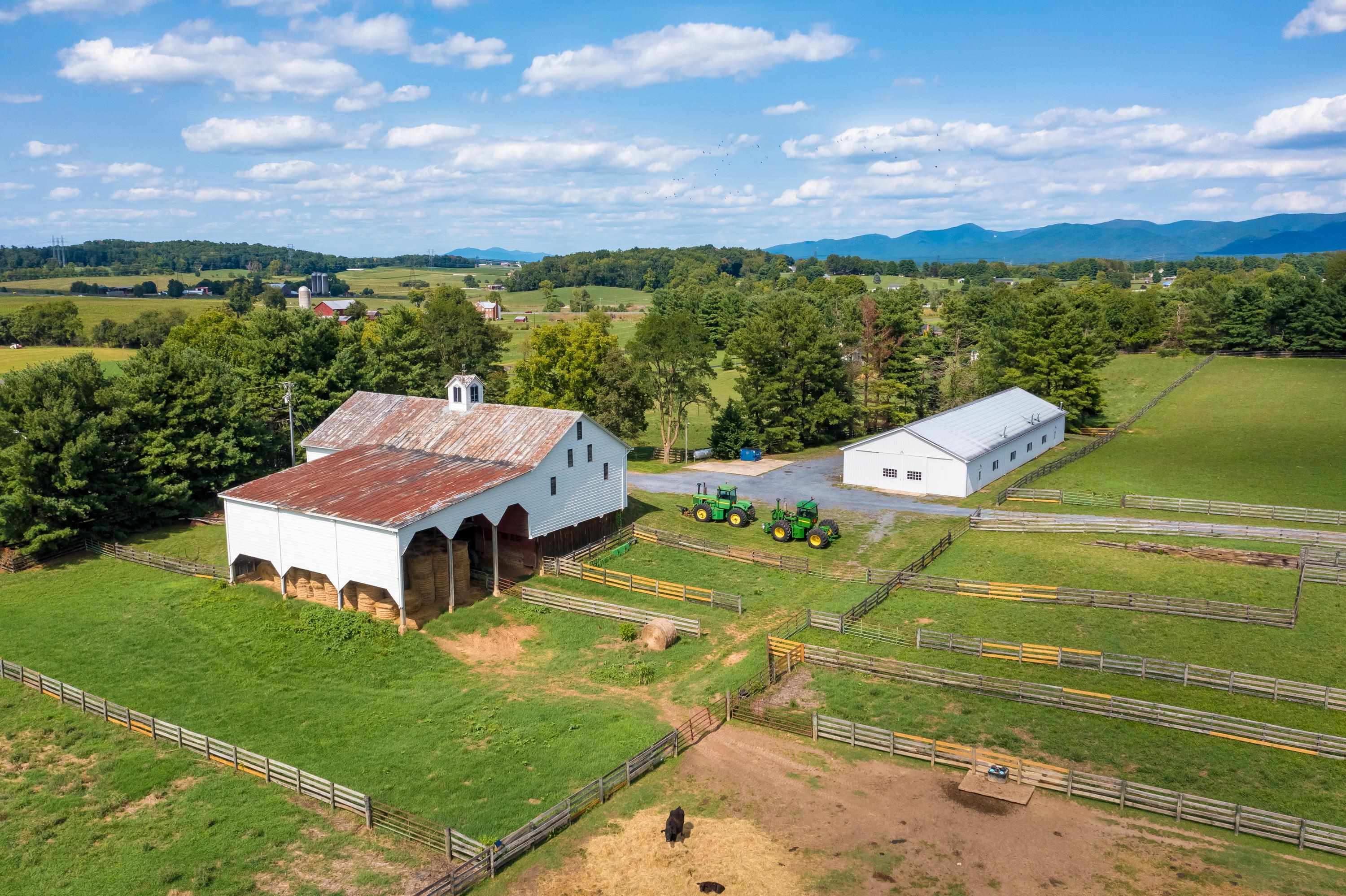 995 OLD WHITE BRIDGE RD, WAYNESBORO, Virginia 22980, 5 Bedrooms Bedrooms, ,4 BathroomsBathrooms,Residential,Willow Pond Farm,995 OLD WHITE BRIDGE RD,656380 MLS # 656380