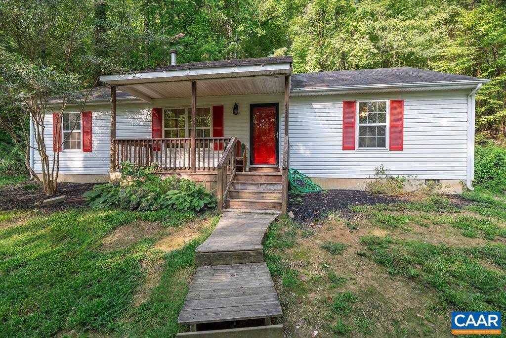 435 S GREENE ACRES RD, STANARDSVILLE, Virginia 22973, 3 Bedrooms Bedrooms, ,2 BathroomsBathrooms,Residential,For sale,435 S GREENE ACRES RD,656384 MLS # 656384