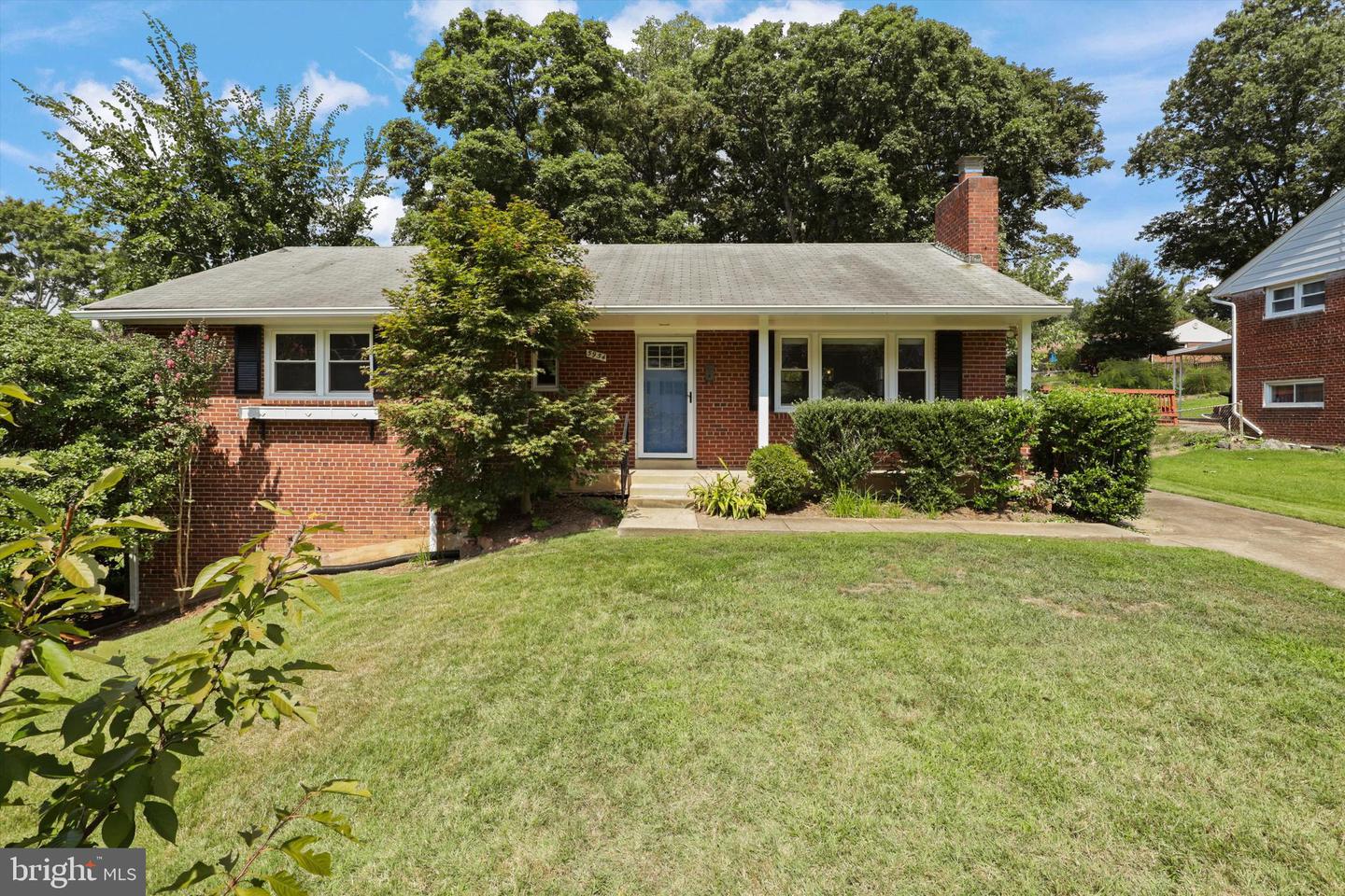 5954 KEDRON ST, SPRINGFIELD, Virginia 22150, 4 Bedrooms Bedrooms, ,3 BathroomsBathrooms,Residential,For sale,5954 KEDRON ST,VAFX2199082 MLS # VAFX2199082