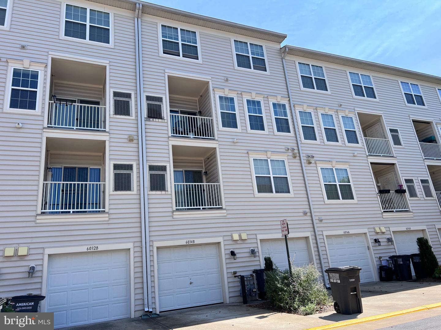 6034-B MACHEN RD #188, CENTREVILLE, Virginia 20121, 3 Bedrooms Bedrooms, ,2 BathroomsBathrooms,Residential,For sale,6034-B MACHEN RD #188,VAFX2190612 MLS # VAFX2190612