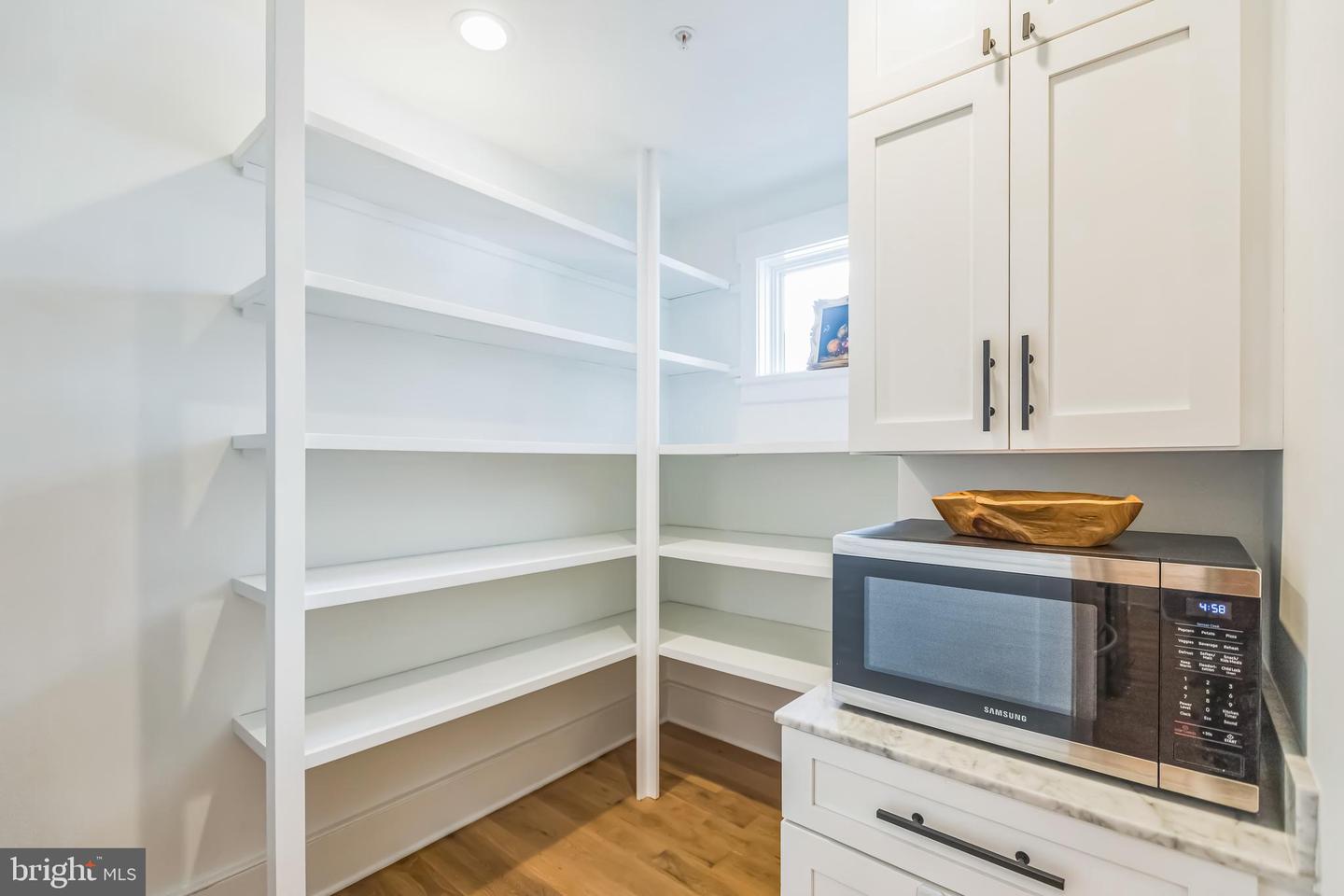 3645 WARDER ST NW #2, WASHINGTON, District Of Columbia 20010, 3 Bedrooms Bedrooms, ,2 BathroomsBathrooms,Residential,For sale,3645 WARDER ST NW #2,DCDC2155722 MLS # DCDC2155722