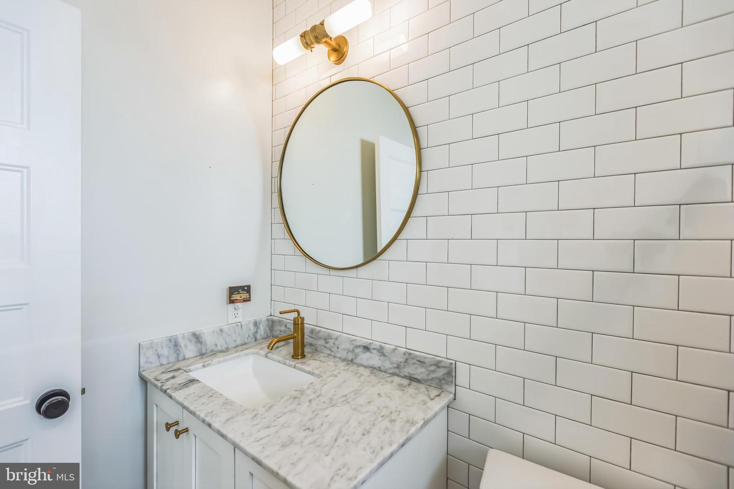 3645 WARDER ST NW #2, WASHINGTON, District Of Columbia 20010, 3 Bedrooms Bedrooms, ,2 BathroomsBathrooms,Residential,For sale,3645 WARDER ST NW #2,DCDC2155722 MLS # DCDC2155722