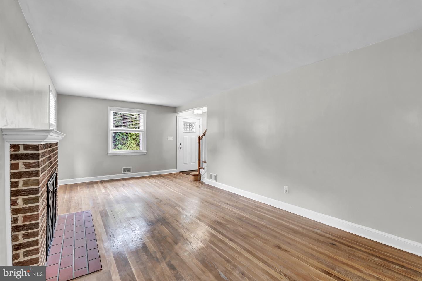 4850 EASTERN AVE NE, WASHINGTON, District Of Columbia 20017, 3 Bedrooms Bedrooms, ,3 BathroomsBathrooms,Residential,For sale,4850 EASTERN AVE NE,DCDC2157340 MLS # DCDC2157340