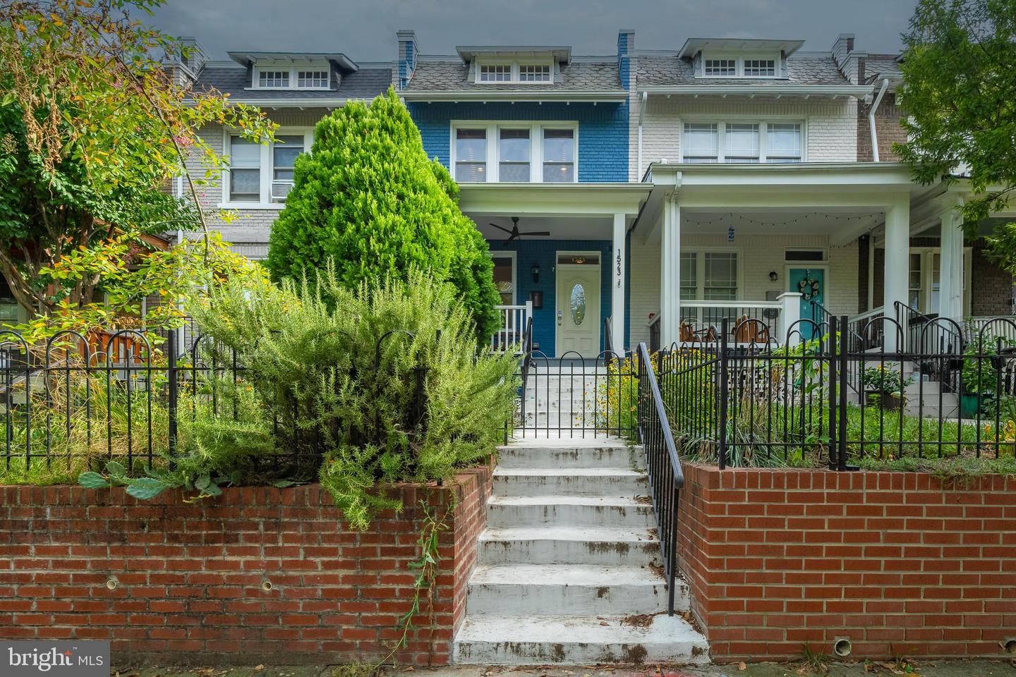 1523 ISHERWOOD ST NE, WASHINGTON, District Of Columbia 20002, 3 Bedrooms Bedrooms, ,2 BathroomsBathrooms,Residential,For sale,1523 ISHERWOOD ST NE,DCDC2156542 MLS # DCDC2156542