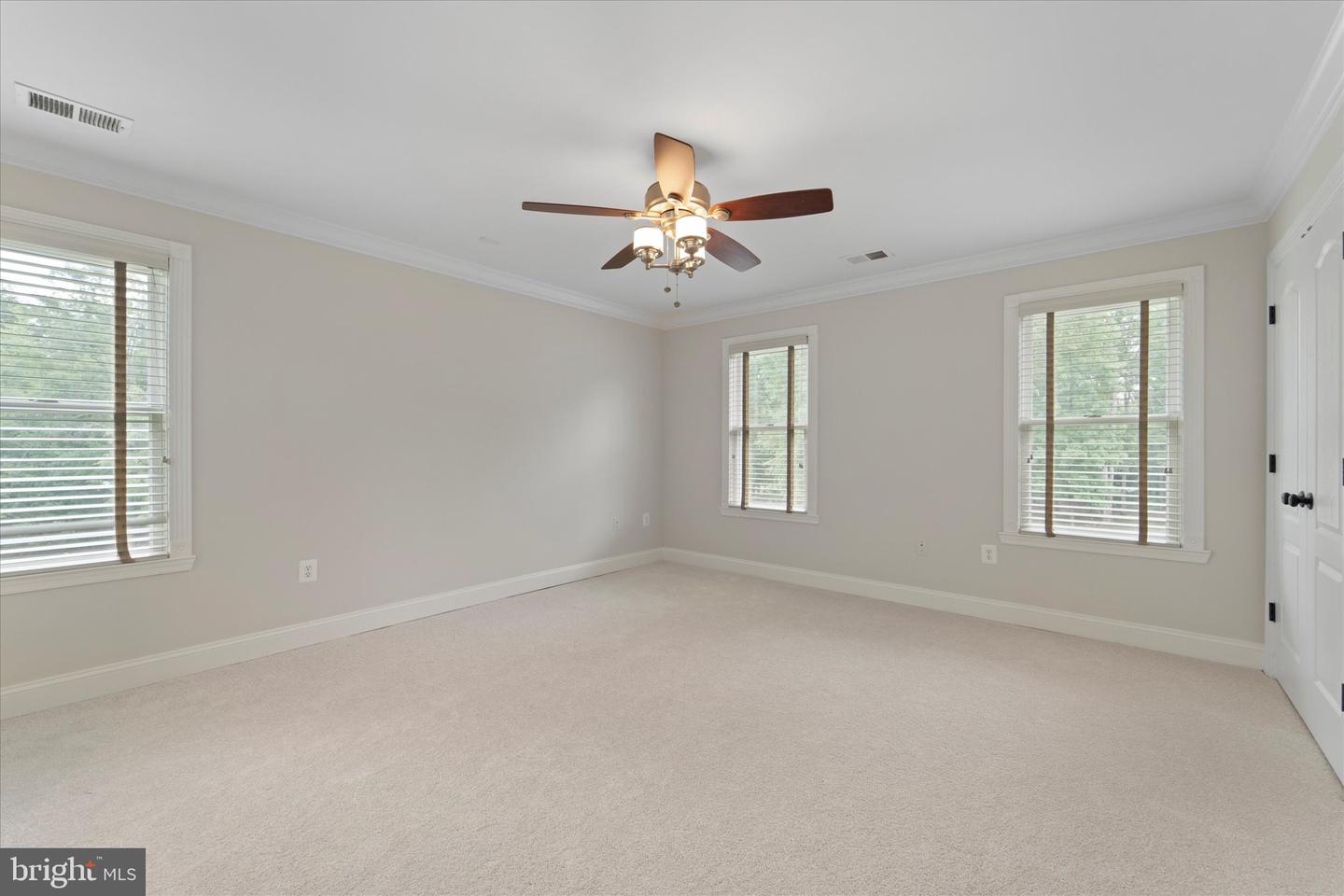 16600 DOMINION RESERVE CT, BROAD RUN, Virginia 20137, 6 Bedrooms Bedrooms, ,5 BathroomsBathrooms,Residential,For sale,16600 DOMINION RESERVE CT,VAPW2078206 MLS # VAPW2078206