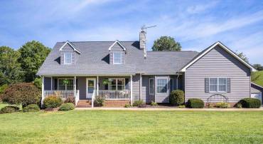 1076 PATTERSON MILL RD, GROTTOES, Virginia 24441, 3 Bedrooms Bedrooms, ,3 BathroomsBathrooms,Residential,1076 PATTERSON MILL RD,656531 MLS # 656531