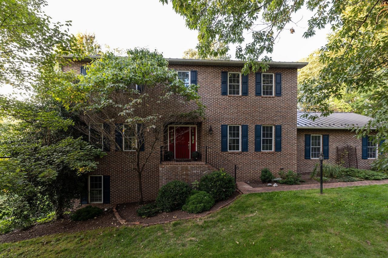 2600 KARAWOOD LN, ROCKINGHAM, Virginia 22801, 5 Bedrooms Bedrooms, ,5 BathroomsBathrooms,Residential,2600 KARAWOOD LN,656551 MLS # 656551