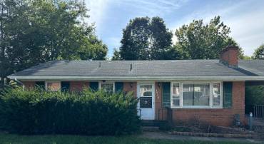 1505 LYLE AVE, STAUNTON, Virginia 24401, 2 Bedrooms Bedrooms, ,1 BathroomBathrooms,Residential,1505 LYLE AVE,656559 MLS # 656559