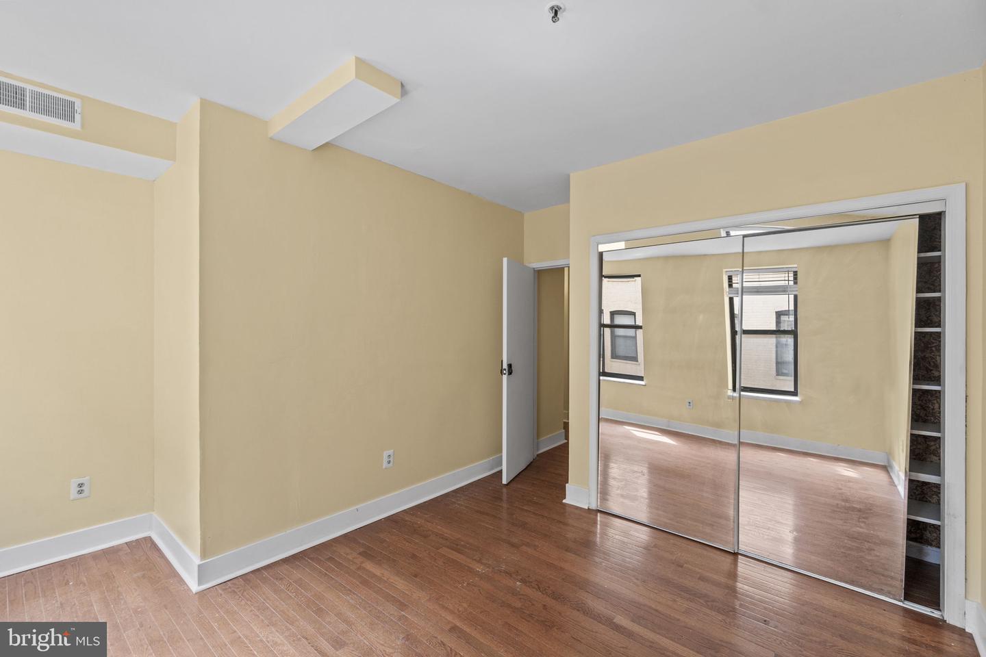 1440 W ST NW #206, WASHINGTON, District Of Columbia 20009, 1 Bedroom Bedrooms, ,1 BathroomBathrooms,Residential,For sale,1440 W ST NW #206,DCDC2157686 MLS # DCDC2157686