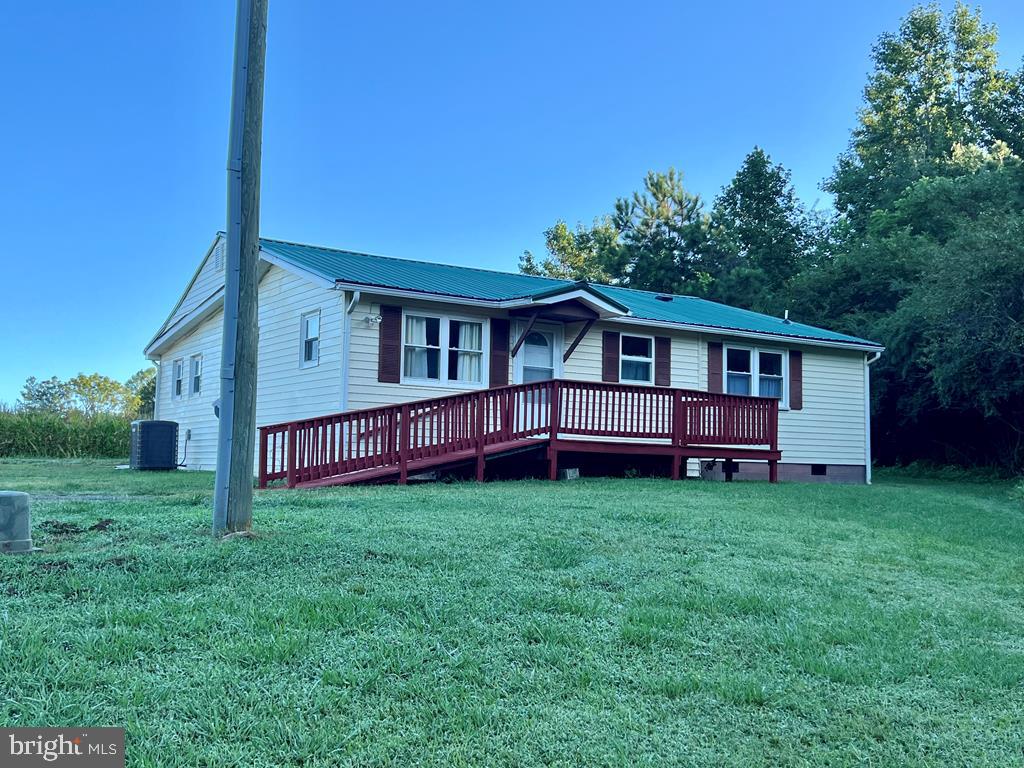 1605 FOREST RD, WARSAW, Virginia 22572, 3 Bedrooms Bedrooms, ,1 BathroomBathrooms,Residential,For sale,1605 FOREST RD,VARV2000394 MLS # VARV2000394