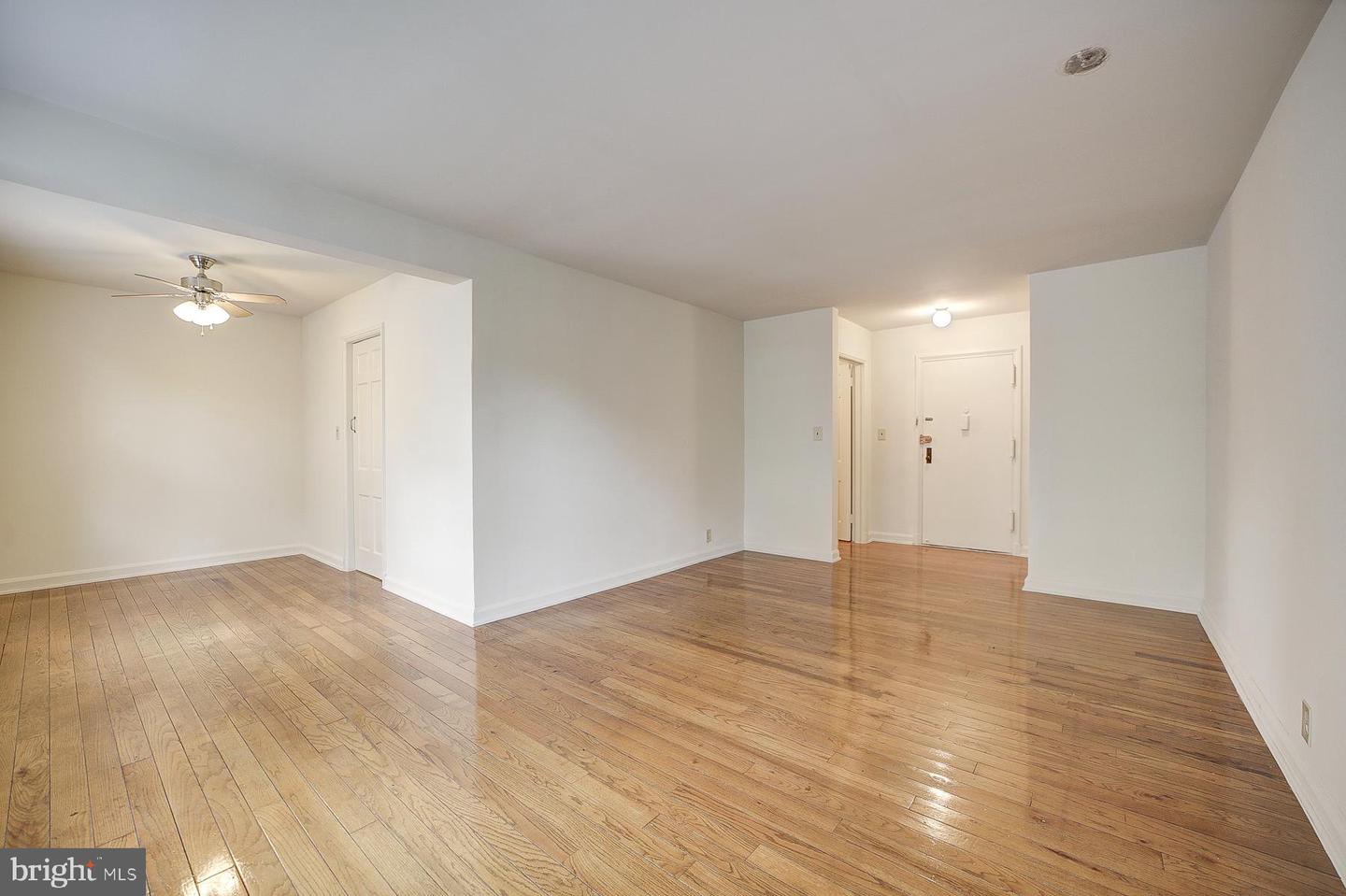 2712 TERRACE RD SE #B609, WASHINGTON, District Of Columbia 20020, 1 Bedroom Bedrooms, ,1 BathroomBathrooms,Residential,For sale,2712 TERRACE RD SE #B609,DCDC2157818 MLS # DCDC2157818