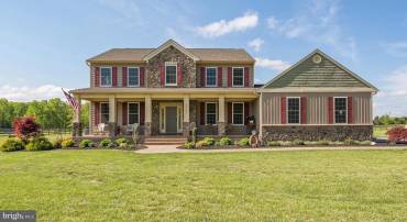 12699 LEMASTER DR, NOKESVILLE, Virginia 20181, 4 Bedrooms Bedrooms, ,3 BathroomsBathrooms,Residential,For sale,12699 LEMASTER DR,VAPW2078690 MLS # VAPW2078690