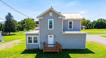 1218 E MAIN ST, LURAY, Virginia 22835, 4 Bedrooms Bedrooms, ,2 BathroomsBathrooms,Residential,For sale,1218 E MAIN ST,VAPA2003984 MLS # VAPA2003984