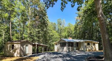 78 DARK HOLLOW RD, NEW MARKET, Virginia 22844, 3 Bedrooms Bedrooms, ,2 BathroomsBathrooms,Residential,For sale,78 DARK HOLLOW RD,VASH2009544 MLS # VASH2009544