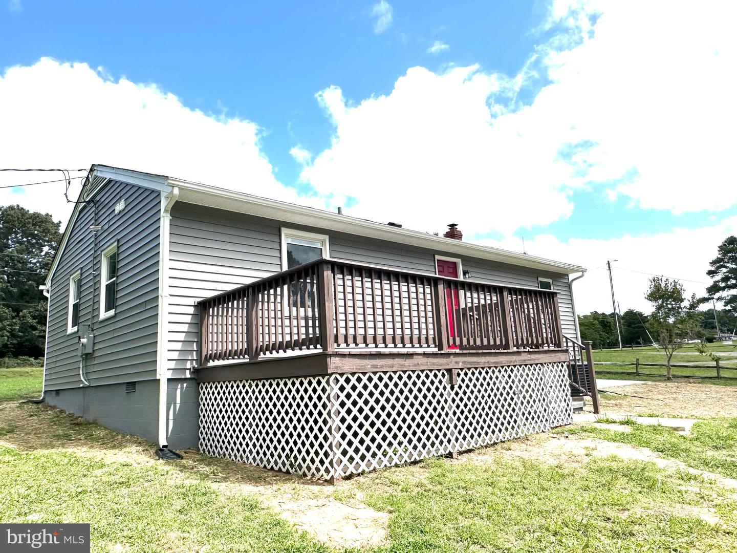 2275 DESHA RD, TAPPAHANNOCK, Virginia 22560, 3 Bedrooms Bedrooms, 5 Rooms Rooms,2 BathroomsBathrooms,Residential,For sale,2275 DESHA RD,VAES2000700 MLS # VAES2000700