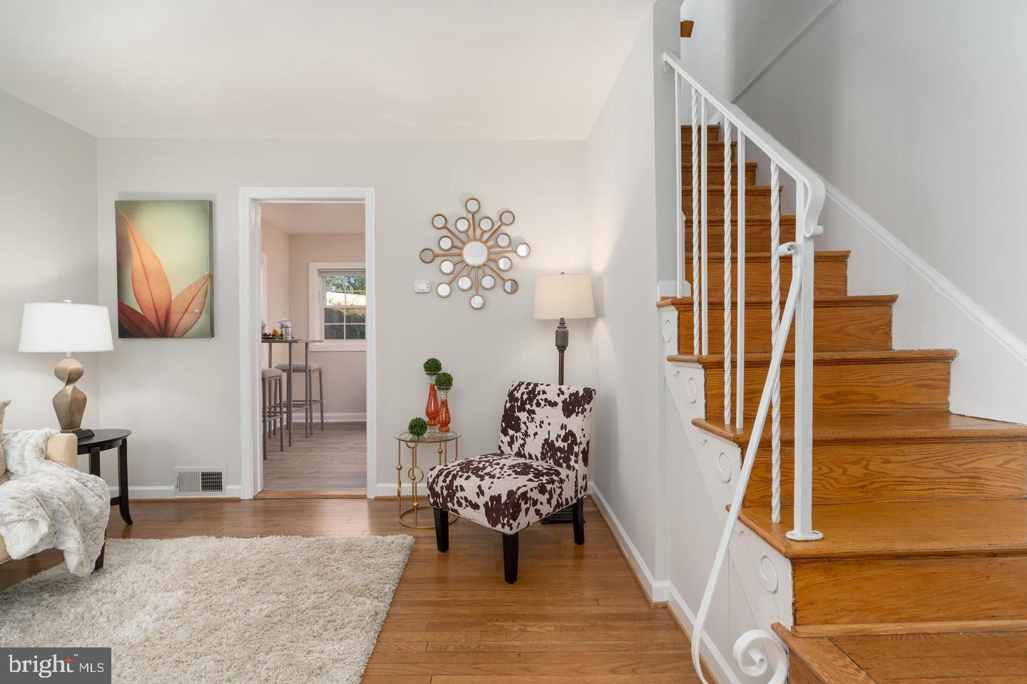 1739 CAMERON ST, ALEXANDRIA, Virginia 22314, 2 Bedrooms Bedrooms, 2 Rooms Rooms,2 BathroomsBathrooms,Residential,For sale,1739 CAMERON ST,VAAX2037744 MLS # VAAX2037744