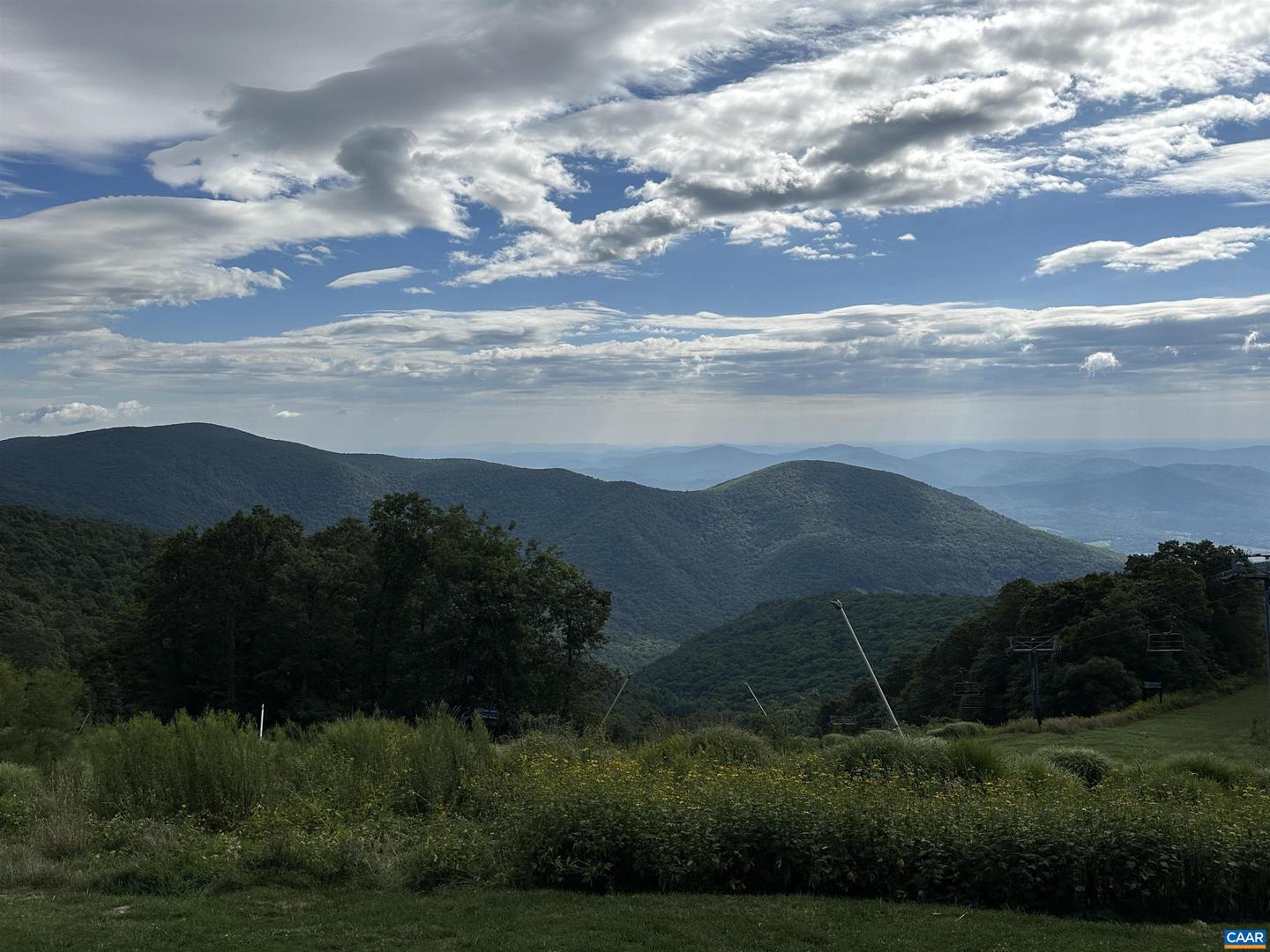 1436 HIGHLANDS CONDOS, WINTERGREEN RESORT, Virginia 22967, 2 Bedrooms Bedrooms, ,2 BathroomsBathrooms,Residential,For sale,1436 HIGHLANDS CONDOS,656589 MLS # 656589