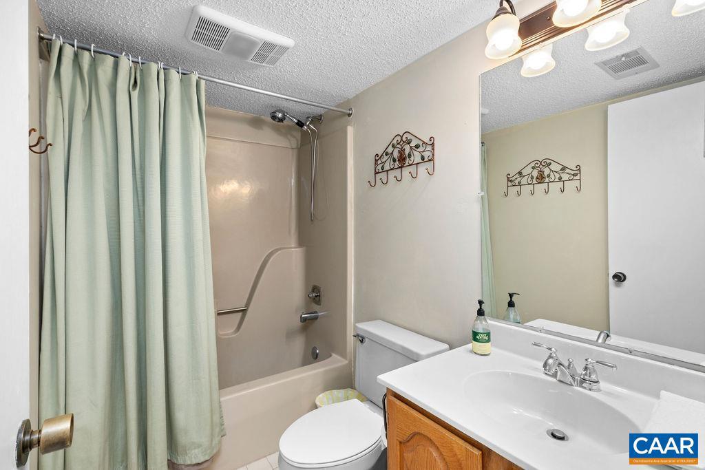 1436 HIGHLANDS CONDOS, WINTERGREEN RESORT, Virginia 22967, 2 Bedrooms Bedrooms, ,2 BathroomsBathrooms,Residential,For sale,1436 HIGHLANDS CONDOS,656589 MLS # 656589