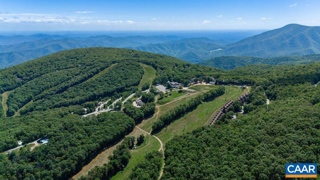 1436 HIGHLANDS CONDOS, WINTERGREEN RESORT, Virginia 22967, 2 Bedrooms Bedrooms, ,2 BathroomsBathrooms,Residential,For sale,1436 HIGHLANDS CONDOS,656589 MLS # 656589