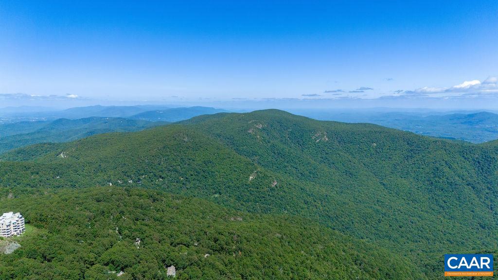 1436 HIGHLANDS CONDOS, WINTERGREEN RESORT, Virginia 22967, 2 Bedrooms Bedrooms, ,2 BathroomsBathrooms,Residential,For sale,1436 HIGHLANDS CONDOS,656589 MLS # 656589