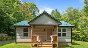 29 HORSESHOE MOUNTAIN RD, ROSELAND, Virginia 22967, 2 Bedrooms Bedrooms, ,2 BathroomsBathrooms,Residential,For sale,29 HORSESHOE MOUNTAIN RD,656598 MLS # 656598