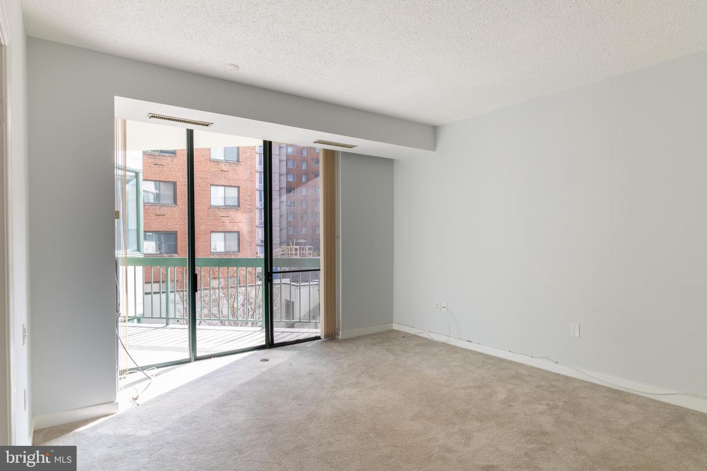 955 26TH ST NW #307, WASHINGTON, District Of Columbia 20037, 1 Bedroom Bedrooms, ,1 BathroomBathrooms,Residential,For sale,955 26TH ST NW #307,DCDC2156462 MLS # DCDC2156462