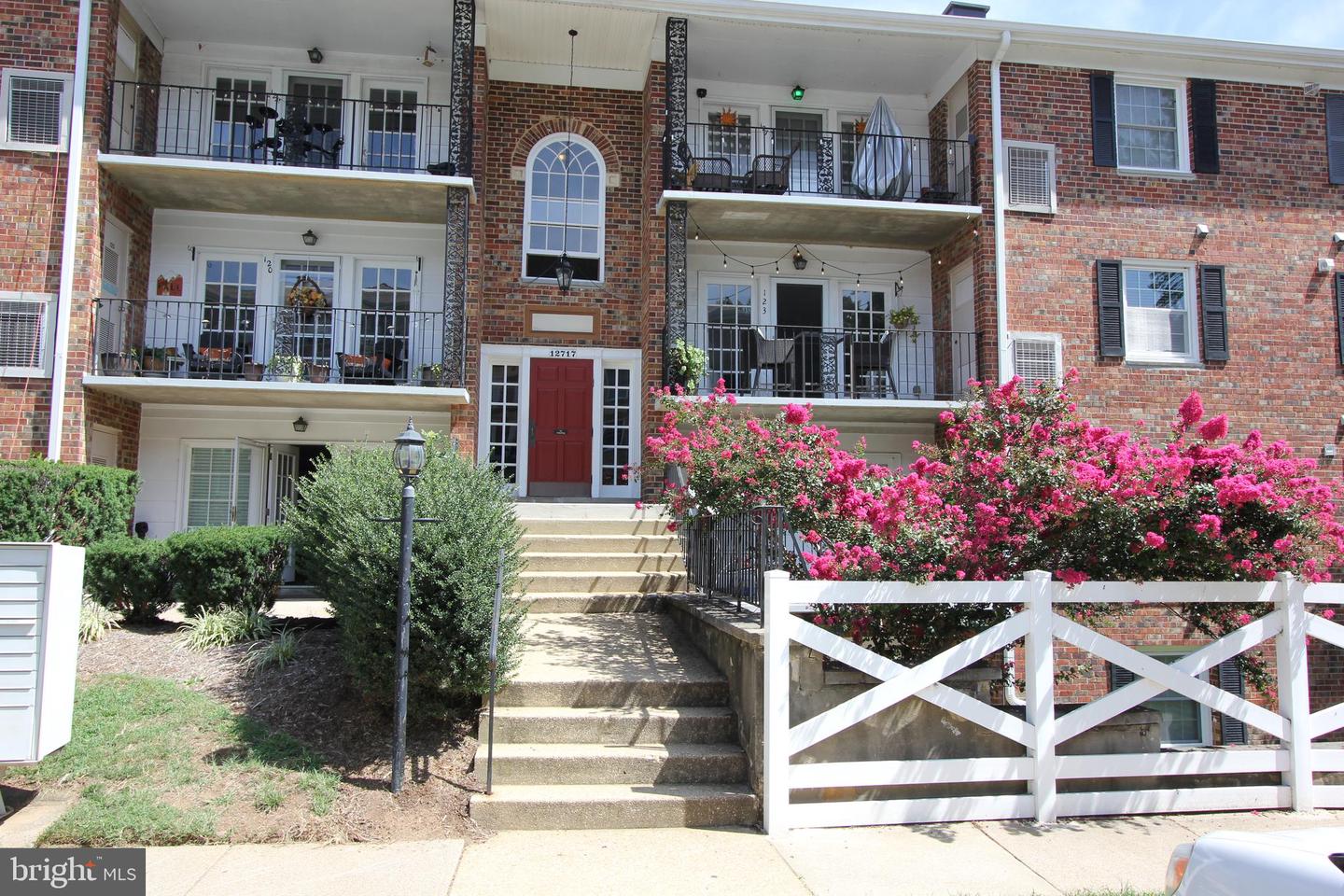 12717 GORDON BLVD #125, WOODBRIDGE, Virginia 22192, 2 Bedrooms Bedrooms, ,2 BathroomsBathrooms,Residential,For sale,12717 GORDON BLVD #125,VAPW2078726 MLS # VAPW2078726