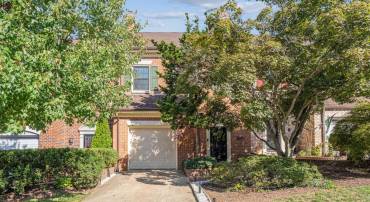 6310 CHAUCER VIEW CIR, ALEXANDRIA, Virginia 22304, 3 Bedrooms Bedrooms, ,3 BathroomsBathrooms,Residential,For sale,6310 CHAUCER VIEW CIR,VAFX2199608 MLS # VAFX2199608