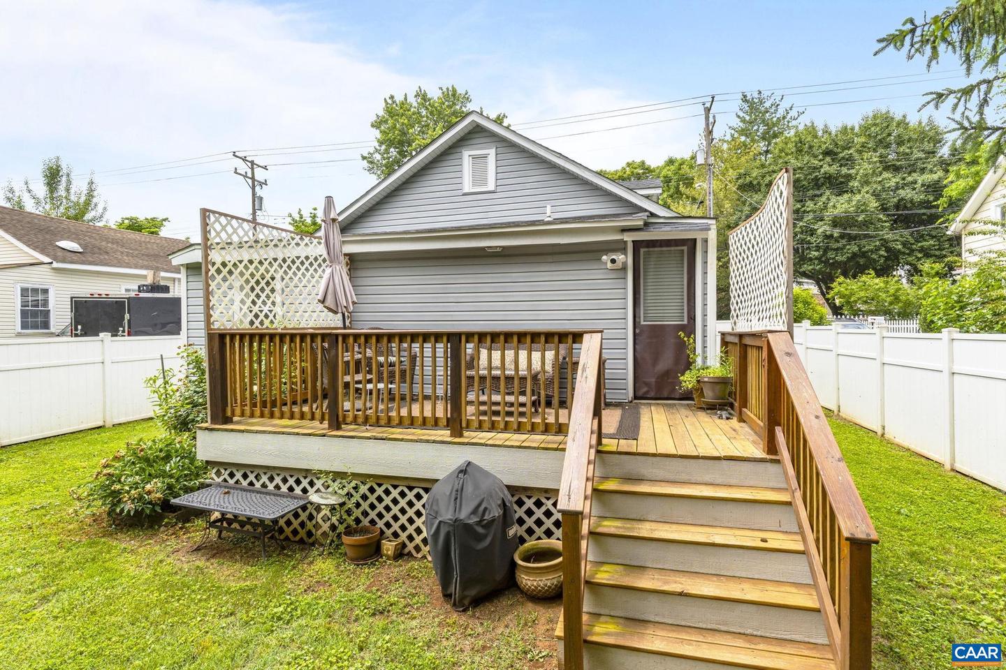 518 MEADE AVE, CHARLOTTESVILLE, Virginia 22902, 3 Bedrooms Bedrooms, ,2 BathroomsBathrooms,Residential,For sale,518 MEADE AVE,656556 MLS # 656556