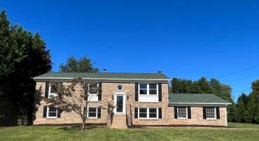 4315 MOUNTAIN VIEW DR, HAYMARKET, Virginia 20169, 4 Bedrooms Bedrooms, ,3 BathroomsBathrooms,Residential,For sale,4315 MOUNTAIN VIEW DR,VAPW2078854 MLS # VAPW2078854