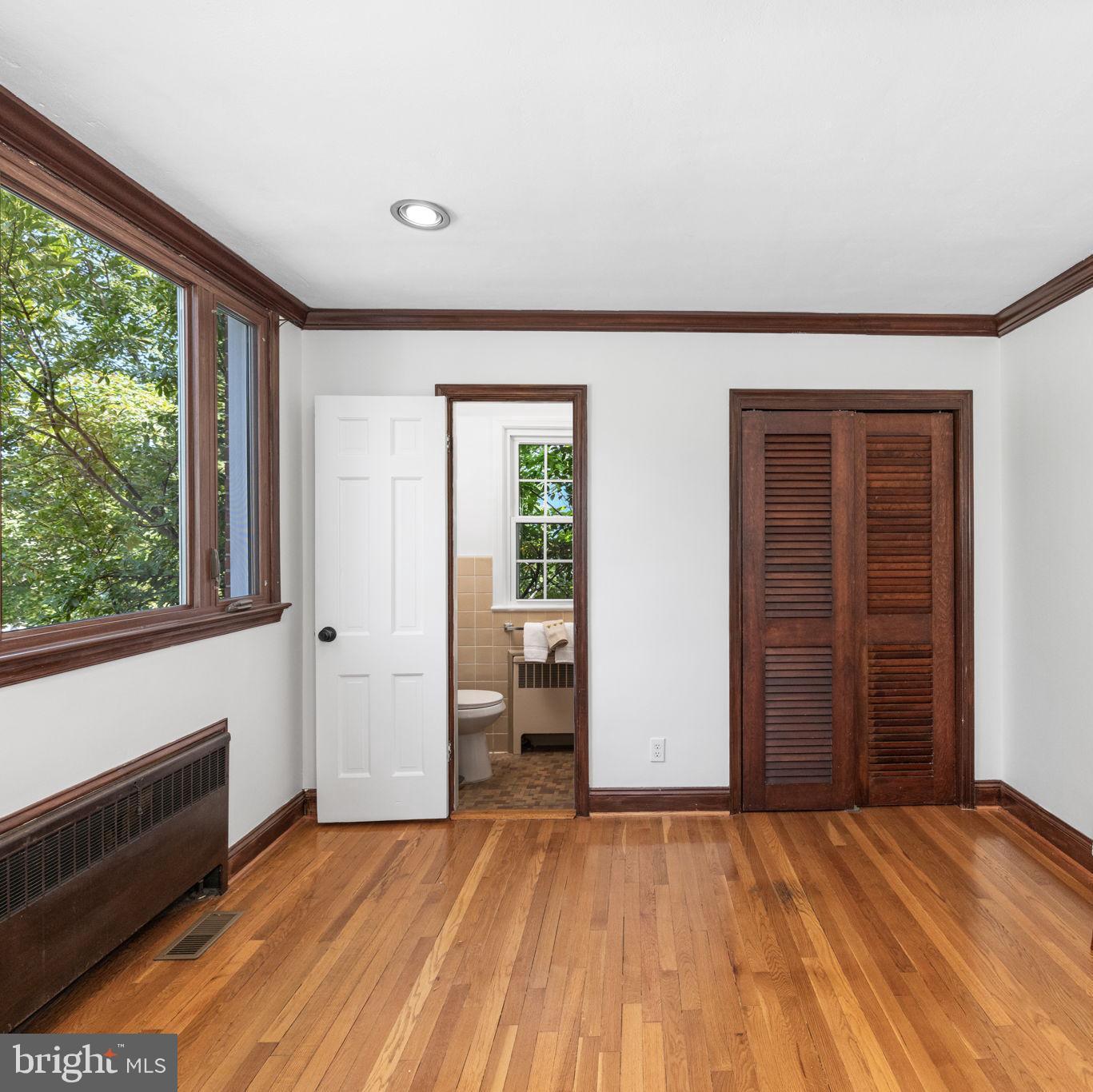 3636 APPLETON ST NW, WASHINGTON, District Of Columbia 20008, 5 Bedrooms Bedrooms, ,4 BathroomsBathrooms,Residential,For sale,3636 APPLETON ST NW,DCDC2157600 MLS # DCDC2157600