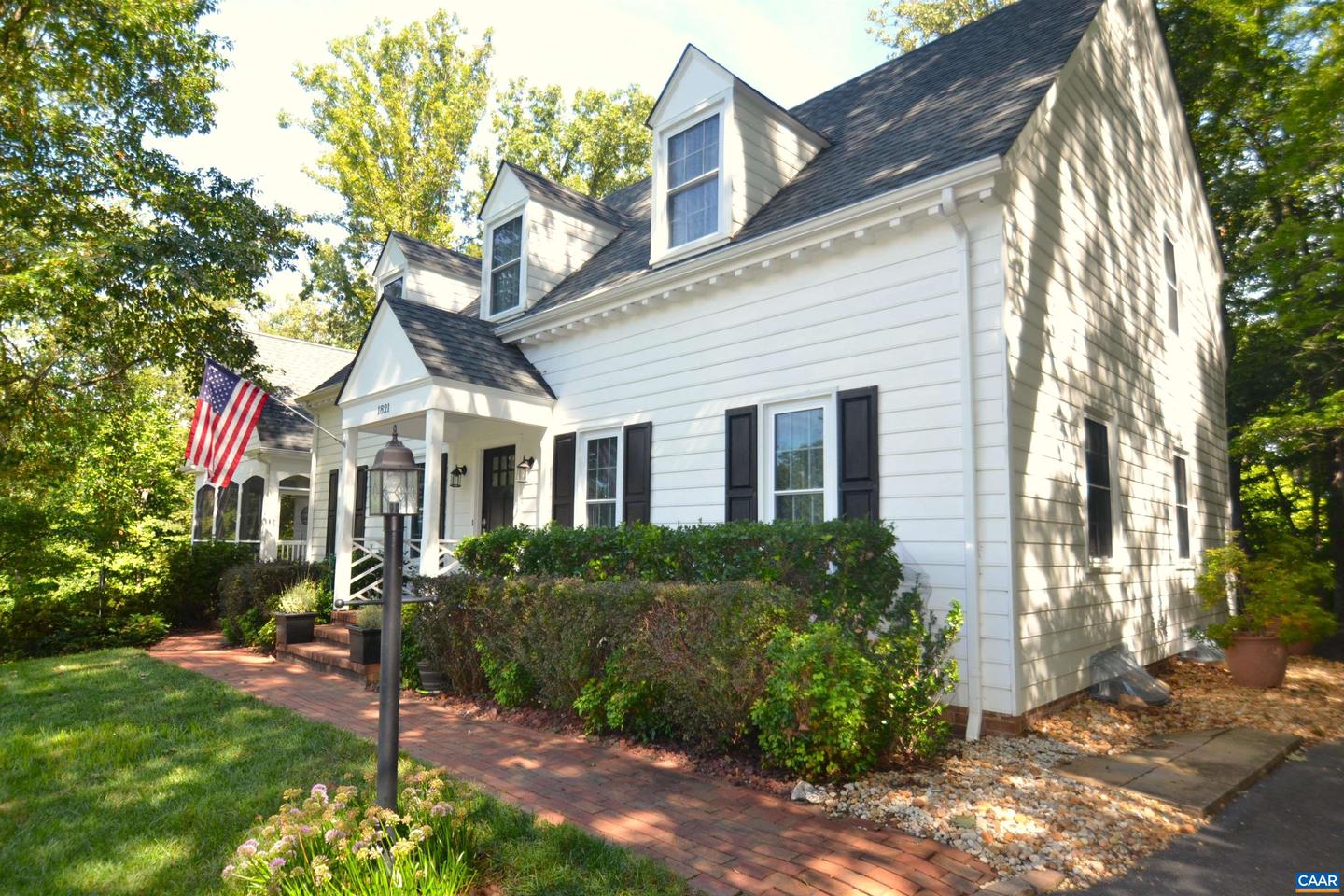 1821 HEARTHGLOW LN, CHARLOTTESVILLE, Virginia 22901, 4 Bedrooms Bedrooms, ,3 BathroomsBathrooms,Residential,For sale,1821 HEARTHGLOW LN,656567 MLS # 656567