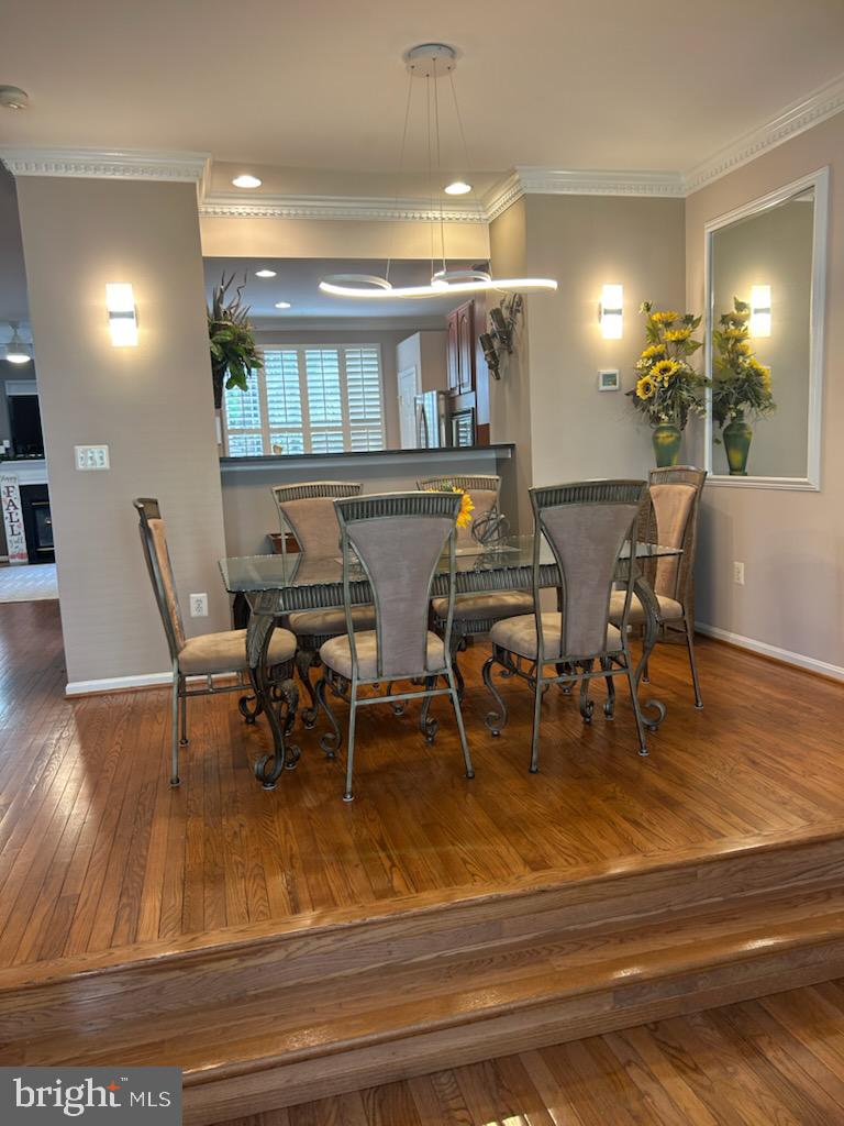 6711 APPLEMINT LN, ALEXANDRIA, Virginia 22310, 3 Bedrooms Bedrooms, 7 Rooms Rooms,2 BathroomsBathrooms,Residential,For sale,6711 APPLEMINT LN,VAFX2200550 MLS # VAFX2200550