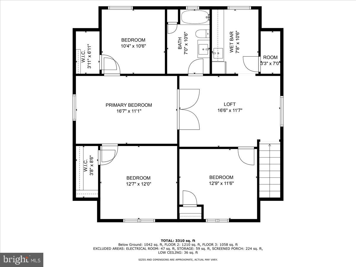 19214 CARDINAL HEIGHTS RD, TRIANGLE, Virginia 22172, 7 Bedrooms Bedrooms, ,3 BathroomsBathrooms,Residential,For sale,19214 CARDINAL HEIGHTS RD,VAPW2073538 MLS # VAPW2073538