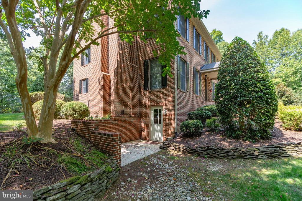 13910 HUNTING RUN DR, FREDERICKSBURG, Virginia 22407, 5 Bedrooms Bedrooms, ,3 BathroomsBathrooms,Residential,13910 HUNTING RUN DR,VASP2027422 MLS # VASP2027422