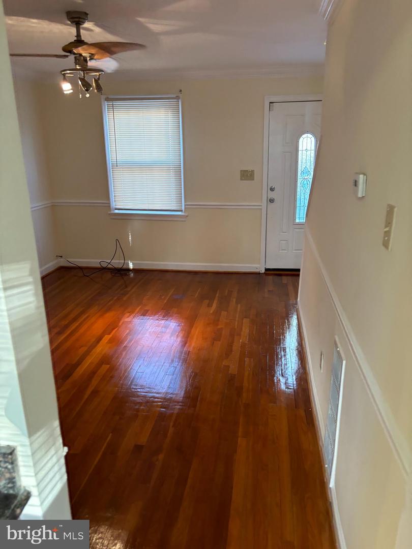 926 52ND ST NE, WASHINGTON, District Of Columbia 20019, 2 Bedrooms Bedrooms, ,2 BathroomsBathrooms,Residential,For sale,926 52ND ST NE,DCDC2158212 MLS # DCDC2158212